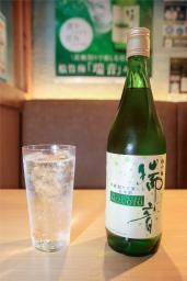 　笹祝酒造の炭酸割り専用商品「清酒ハイボール」