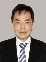 　閣議後、記者会見する浅尾環境相＝２６日午前、環境省