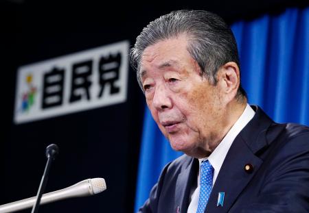 　記者会見する自民党の森山幹事長＝３日午前、東京・永田町の党本部
