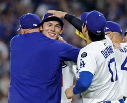 　ブルワーズ戦で（左から）先発したドジャース・大谷、１回に先頭打者、４回に２本目、７回に３本目の本塁打を放った＝ロサンゼルス（共同）