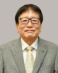 　山本拓氏