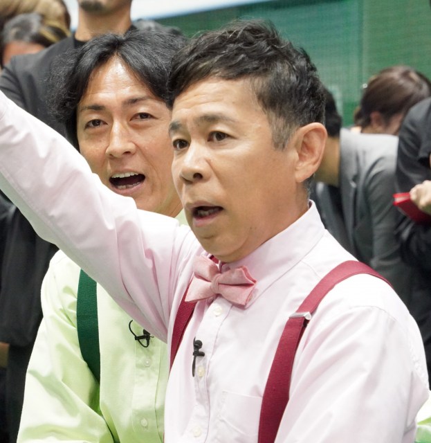 『SMTOWN LIVE 2025 in TOKYO』フォト＆トークセッションに参加したナインティナイン（左から）矢部浩之、岡村隆史 （C）ORICON NewS inc.