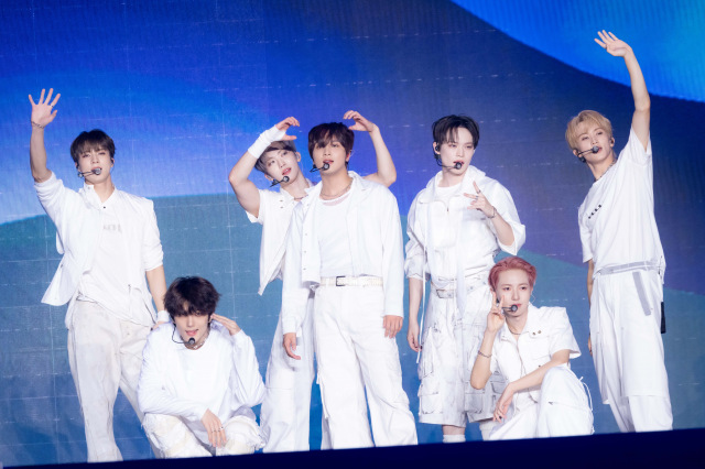 『SMTOWN LIVE 2025 in TOKYO』に出演したNCT DREAM（撮影：田中聖太郎写真事務所）