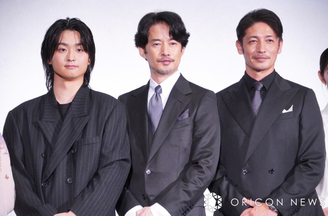 奥平大兼（左）を絶賛した（左から）竹野内豊、玉木宏 （C）ORICON NewS inc.