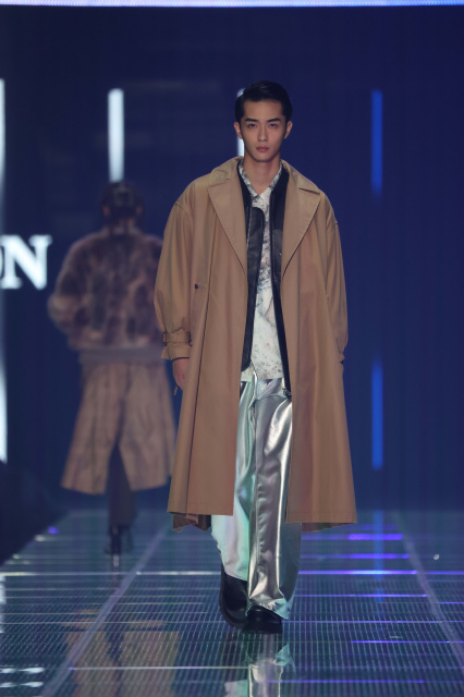 『第41回 マイナビ 東京ガールズコレクション 2025 AUTUMN／WINTER』に出演した野村康太（C）マイナビ TOKYO GIRLS COLLECTION 2025 AUTUMN/WINTER