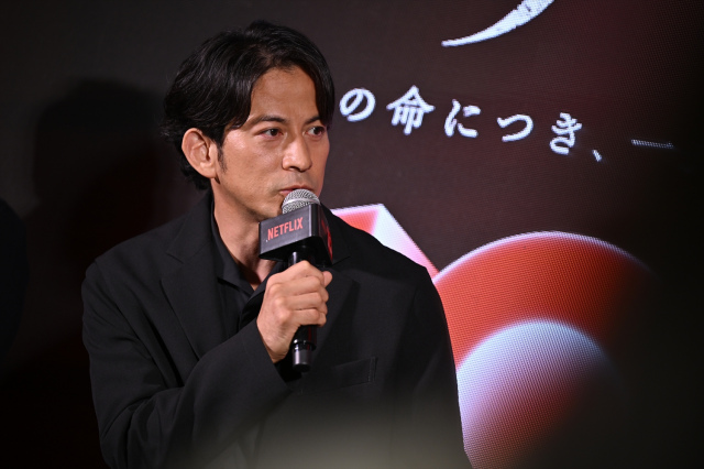 「Netflix10周年ポップアップイベント『イクサガミ』スペシャルトークショー」に登壇した岡田准一