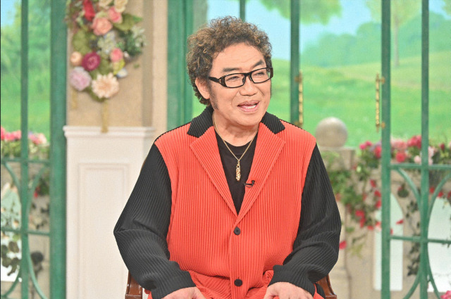 『徹子の部屋』に出演するコロッケ（C）テレビ朝日