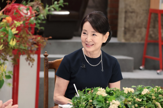 28日放送『池上彰×吉永小百合 昭和100年』より（C）テレビ東京