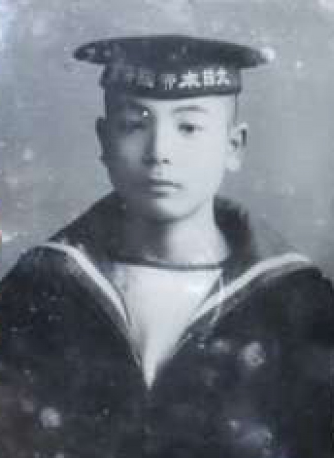 海軍兵時代の久保卓さん