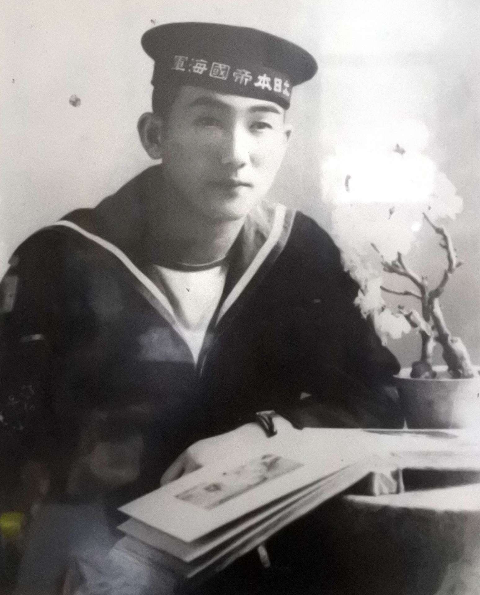 一等水兵時代の荒木政雄さん