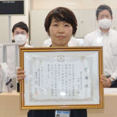 「地域の防犯に貢献できてうれしい」と話す中野敬子さん