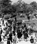 鹿児島市鴨池町（今の鴨池２丁目）の鴨池動物園＝１９５５年