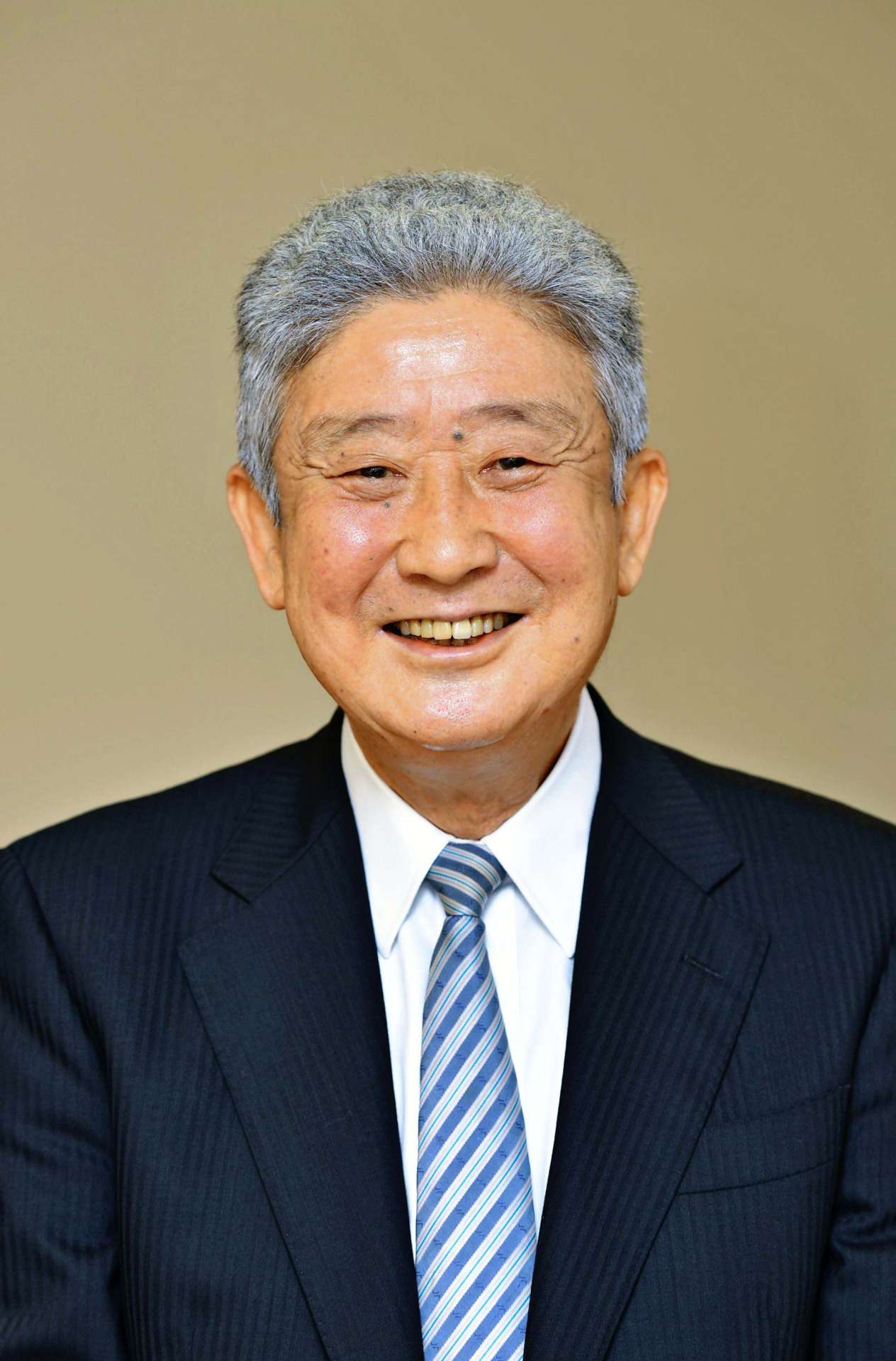 岩元恭一氏
