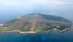 米軍空母艦載機陸上離着陸訓練（ＦＣＬＰ）移転を伴う自衛隊基地整備が始まる馬毛島＝２０２０年１１月２６日、西之表市の馬毛島上空（本社チャーター機から撮影）