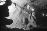 枕崎市岩戸の指宿枕崎線の岩戸トンネル工事＝１９５９（昭和３４）年１２月２８日