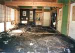 濁流が流れ込んだ自宅仏間＝１９９３年８月、鹿児島市小山田町（福村宇吉さん提供）