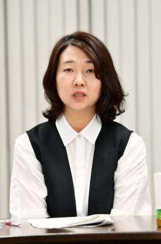 樋之口里花氏