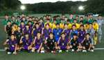全国中学校体育大会で優勝した神村学園中男子サッカー部＝いちき串木野市の神村学園人工芝サッカー場