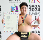 相撲少年個人で優勝した鹿児島の福崎真逢輝（樟南高）＝玄海町社会体育館