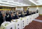 要請する県中央会の山野徹会長ら＝１０日、東京都千代田区の都市センターホテル