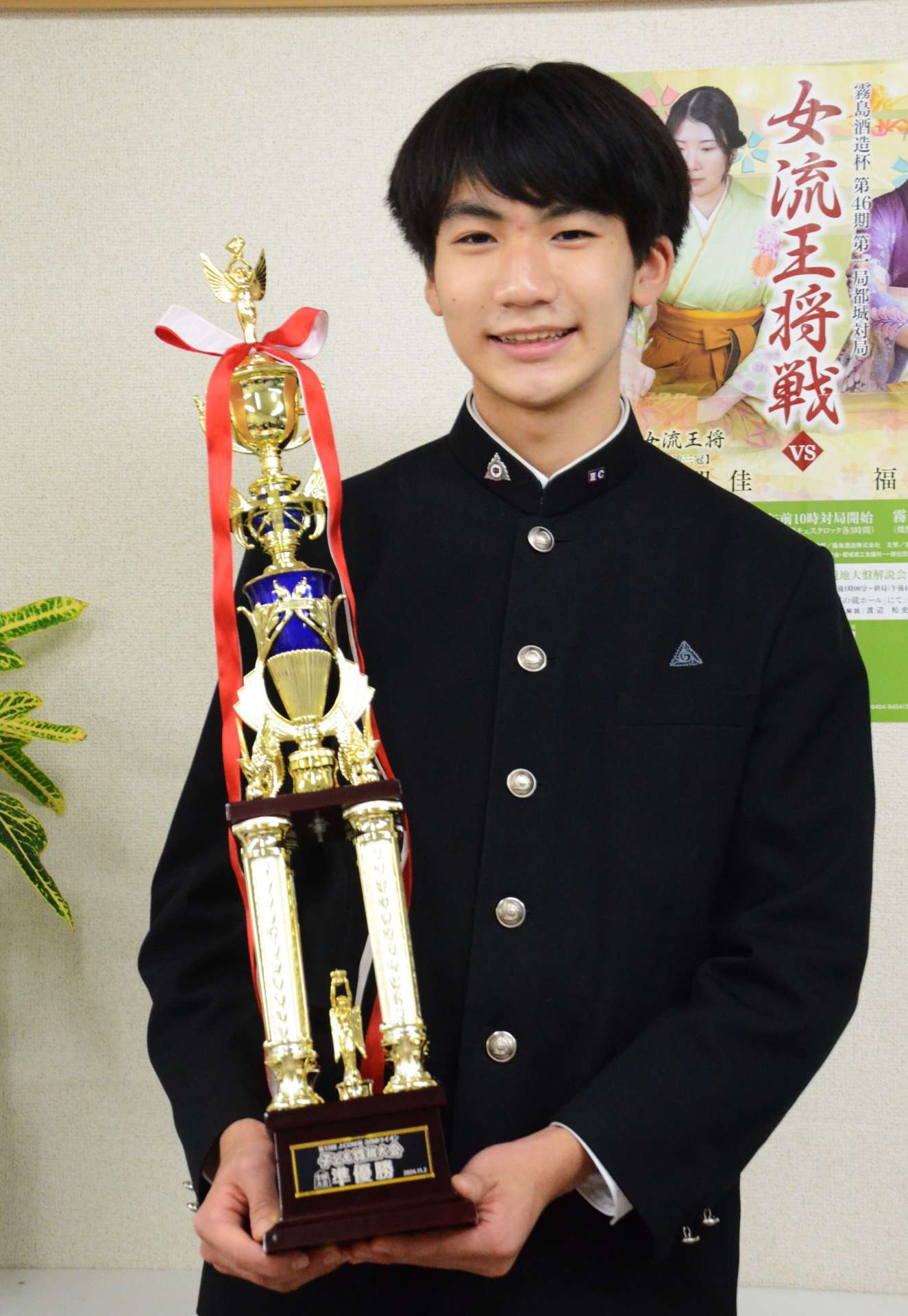 子ども将棋の全国大会で準優勝した西彩之介さん＝鹿児島市易居町