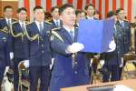 謝辞を述べる総代の橋口哲平巡査＝３１日、姶良市の県警察学校