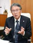 八板俊輔 西之表市長