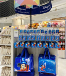 期間限定ディズニーストアの会場＝鹿児島市のアミュプラザ鹿児島（プラチナム提供）