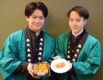城山ホテル鹿児島と鹿児島高校が共同開発したさつま揚げ＝２１日、鹿児島市の城山ホテル鹿児島