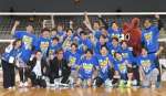 〈関連〉Ｖリーグ総合優勝を決め喜ぶフラーゴラッド鹿児島の選手ら＝６日、千葉県の船橋市総合体育館
