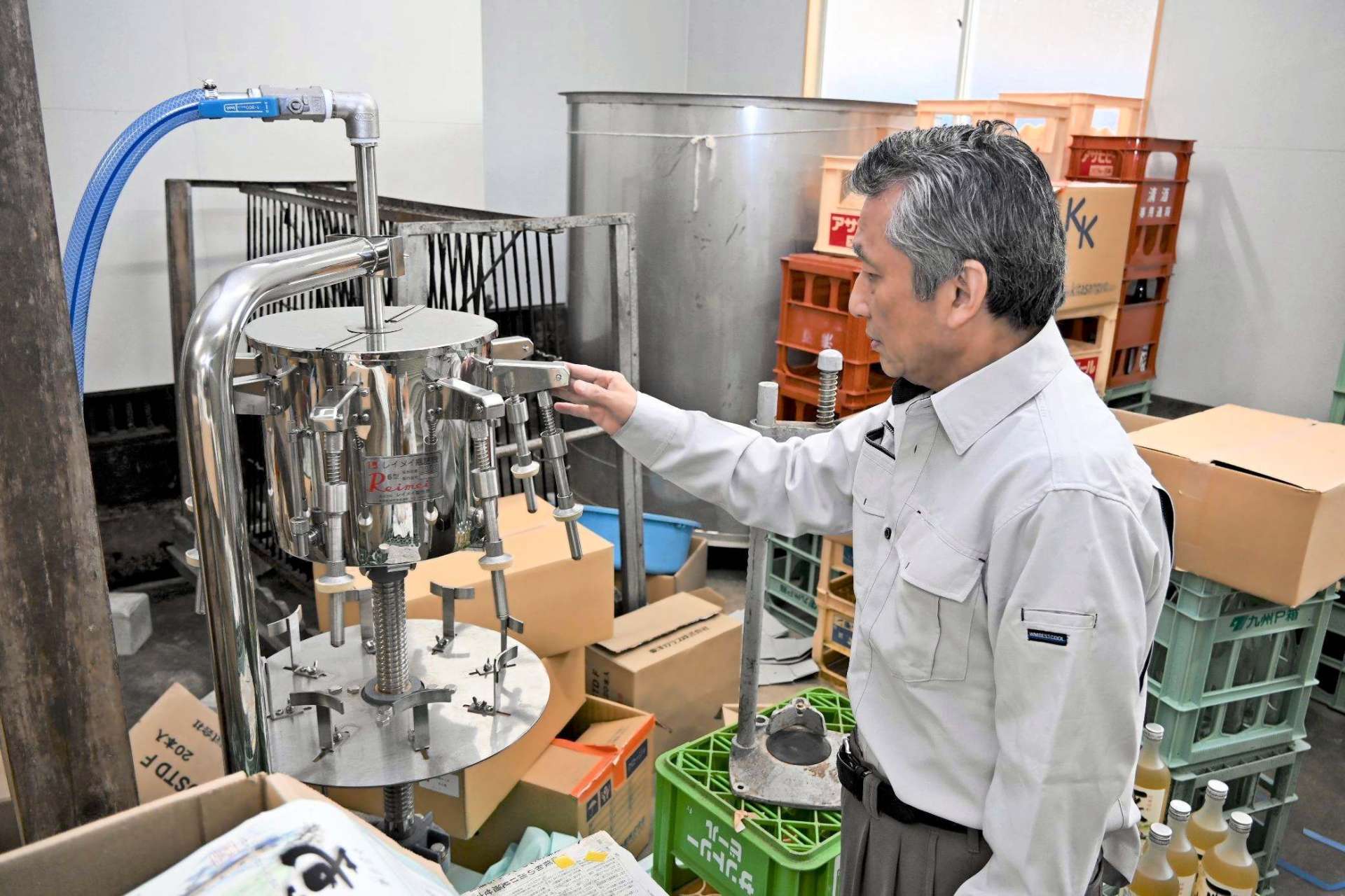 被災直後の様子を振り返る渕田酒造本店の渕田嘉助社長＝熊本県球磨村
