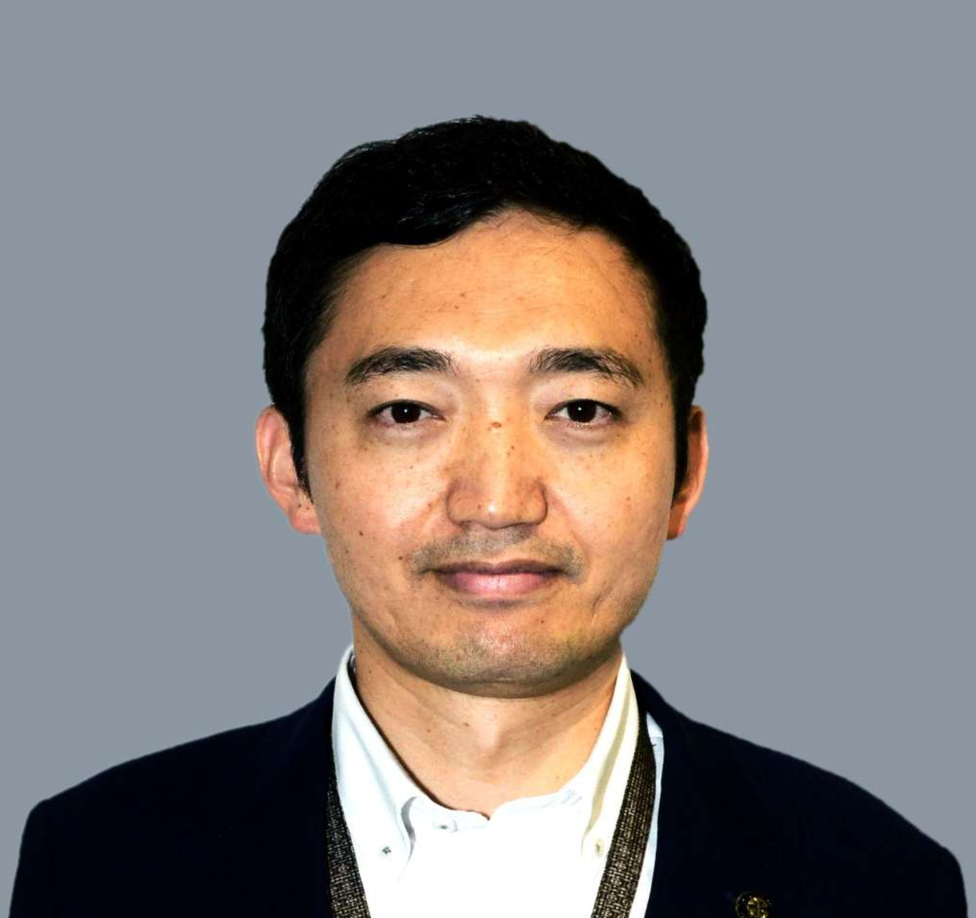 安田　壮平氏