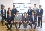 設立した特定地域づくり事業協同組合のメンバーら＝枕崎市住吉町