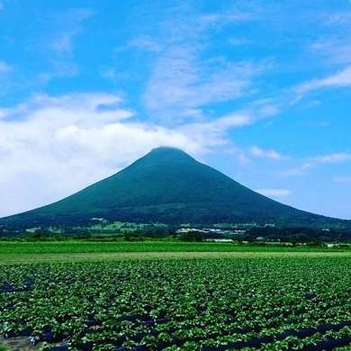 〈資料写真〉開聞岳＝指宿市