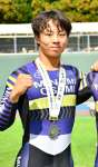 １０００メートルタイムトライアルで優勝した山本武蔵（南大隅）＝倉吉自転車競技場