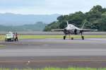 〈別カット〉鹿児島空港に緊急着陸したイギリス軍のＦ３５Ｂステルス戦闘機＝１０日午後３時、霧島市の同空港