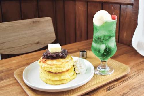 カフェpoturi<small>（ポツリ）</small>