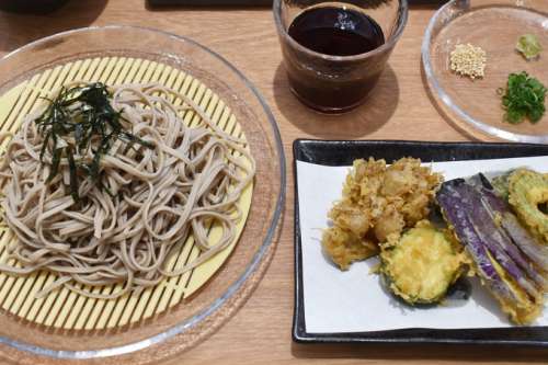 天よ志<small>(てんよし)</small>