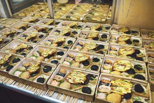 駅弁「花の待つ駅かれい川」<small>(森の弁当やまだ屋)</small>