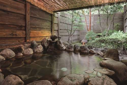 針持温泉 つるつる美肌の湯