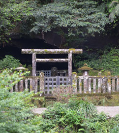 神武天皇の父を葬ったとされる吾平山上陵＝鹿屋市吾平